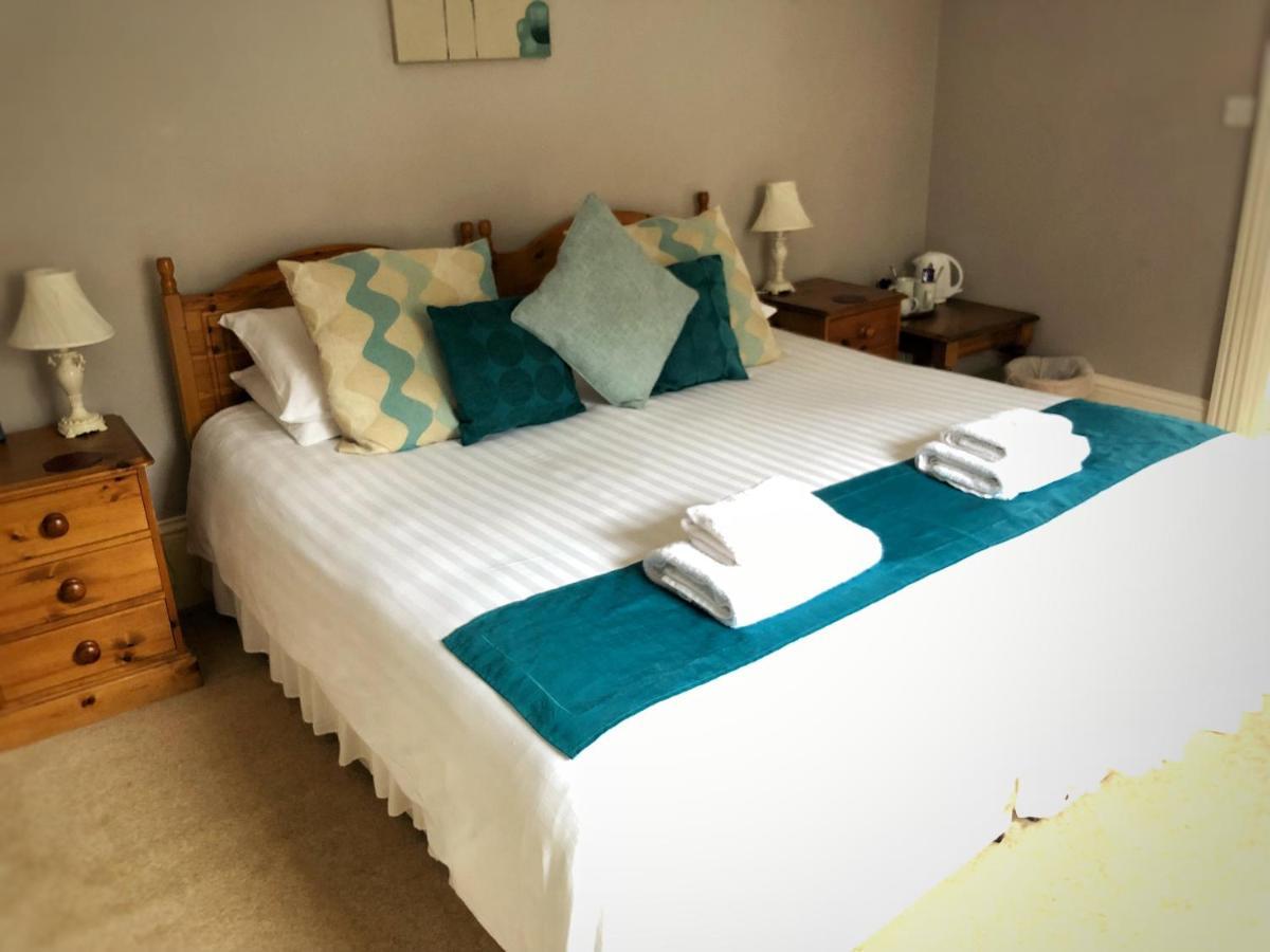 ボスキャッスル ザ リバーサイド Bed & Breakfast エクステリア 写真