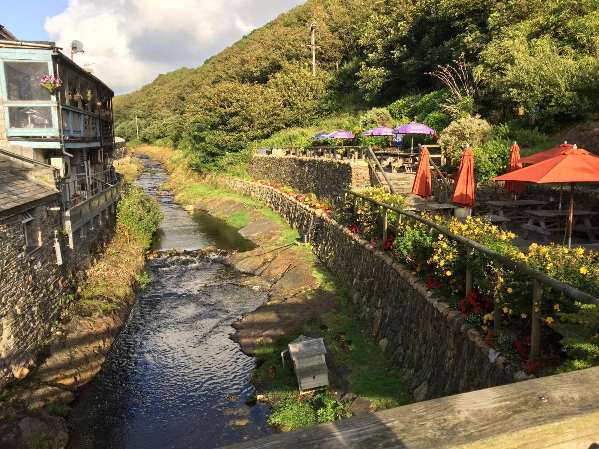 ボスキャッスル ザ リバーサイド Bed & Breakfast エクステリア 写真